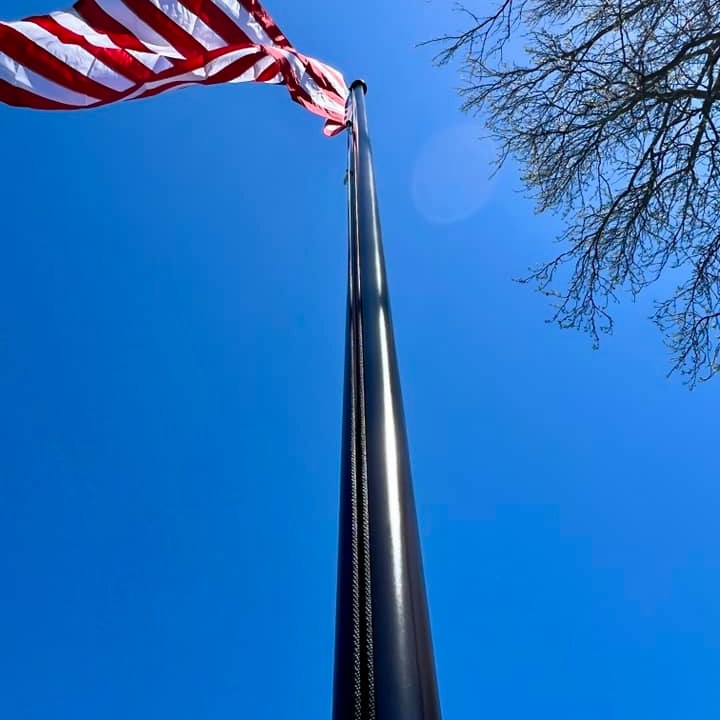 Zeus Flagpole Dynamic Bronze Pole